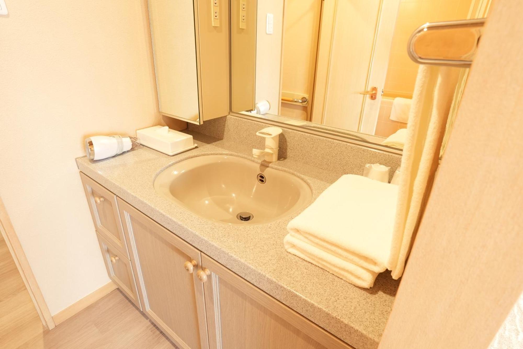 Hotel Alpha Inn Акита Экстерьер фото